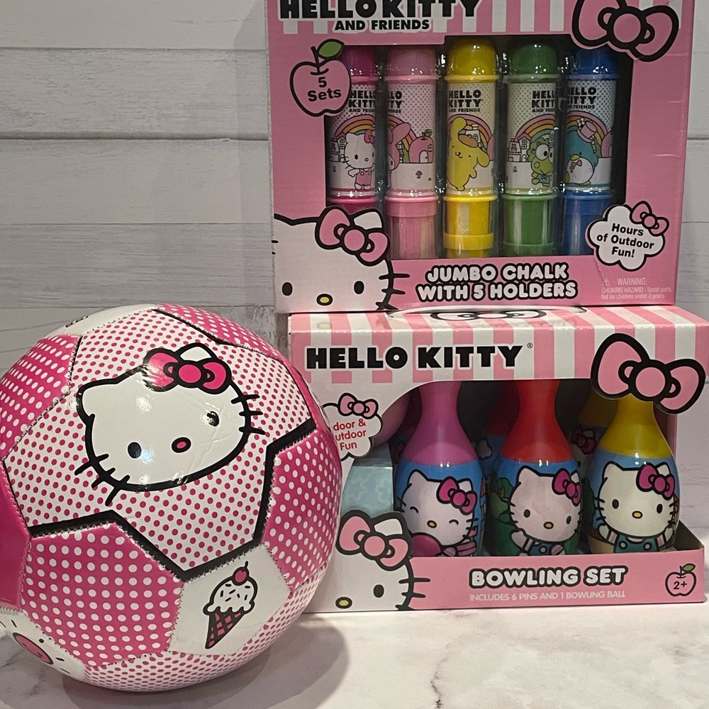 Sanrio Hello Kitty Activity Bundle